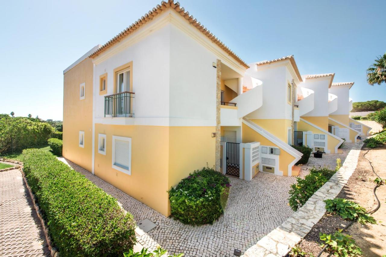 Luxurious First Floor Apartment Sleeps 4 Carvoeiro  Extérieur photo