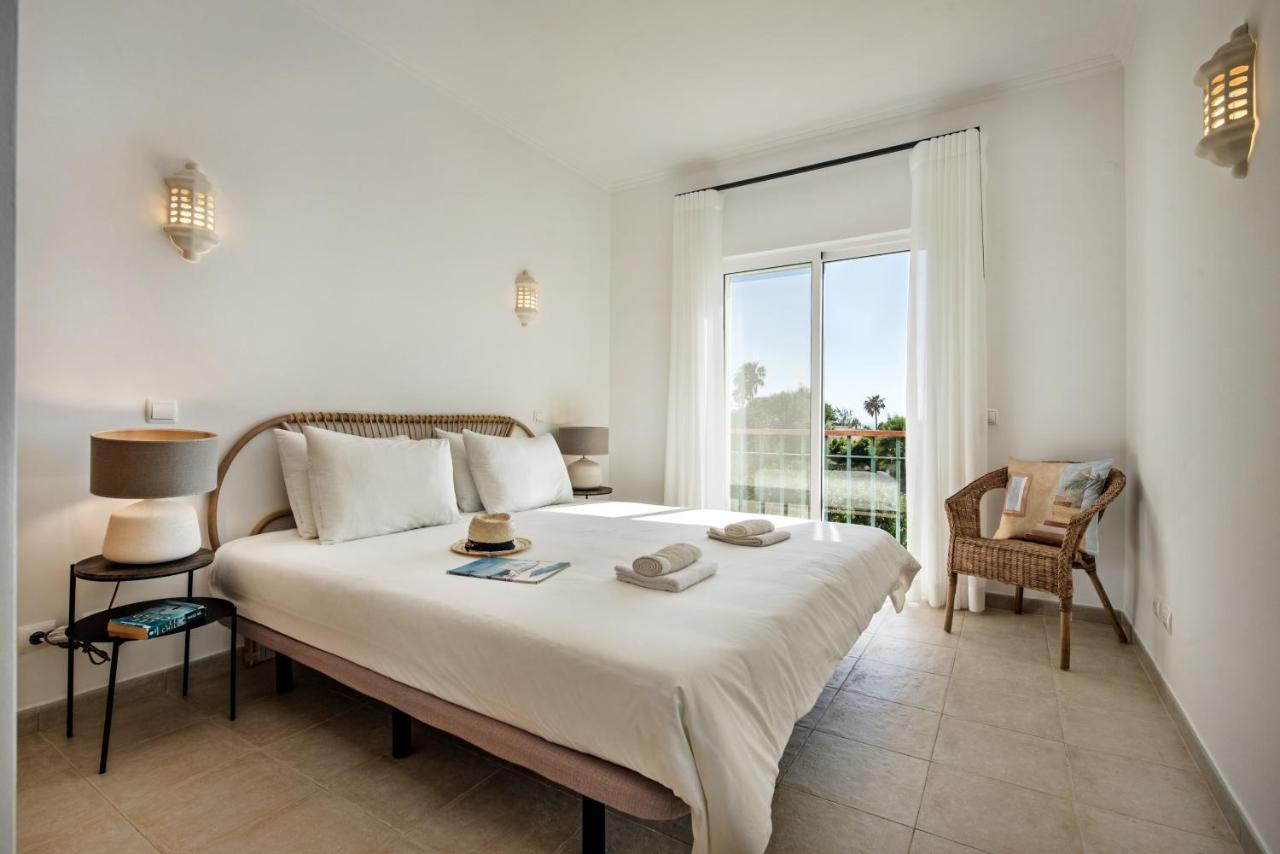 Luxurious First Floor Apartment Sleeps 4 Carvoeiro  Extérieur photo