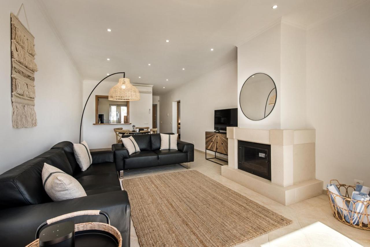 Luxurious First Floor Apartment Sleeps 4 Carvoeiro  Extérieur photo