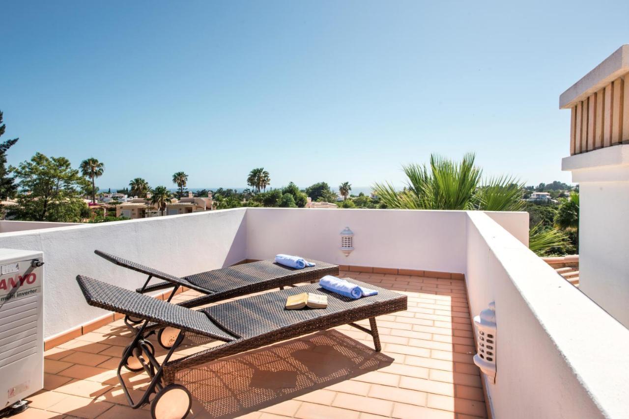 Luxurious First Floor Apartment Sleeps 4 Carvoeiro  Extérieur photo